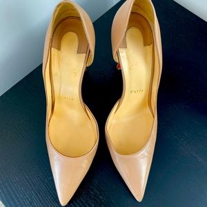 Christian Louboutin nude leather heels. Irizia. 4 1/2 in heel. Size 39 1/2.